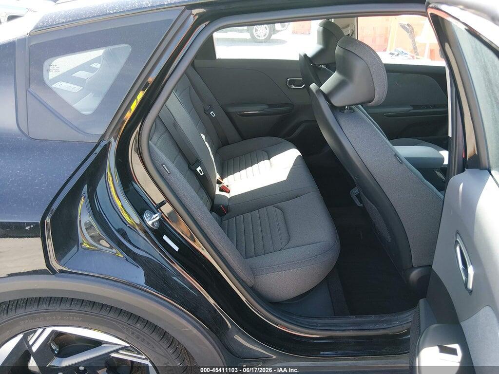 3KPFU4DE9SE033696 2025 KIA K4 photo no. 8