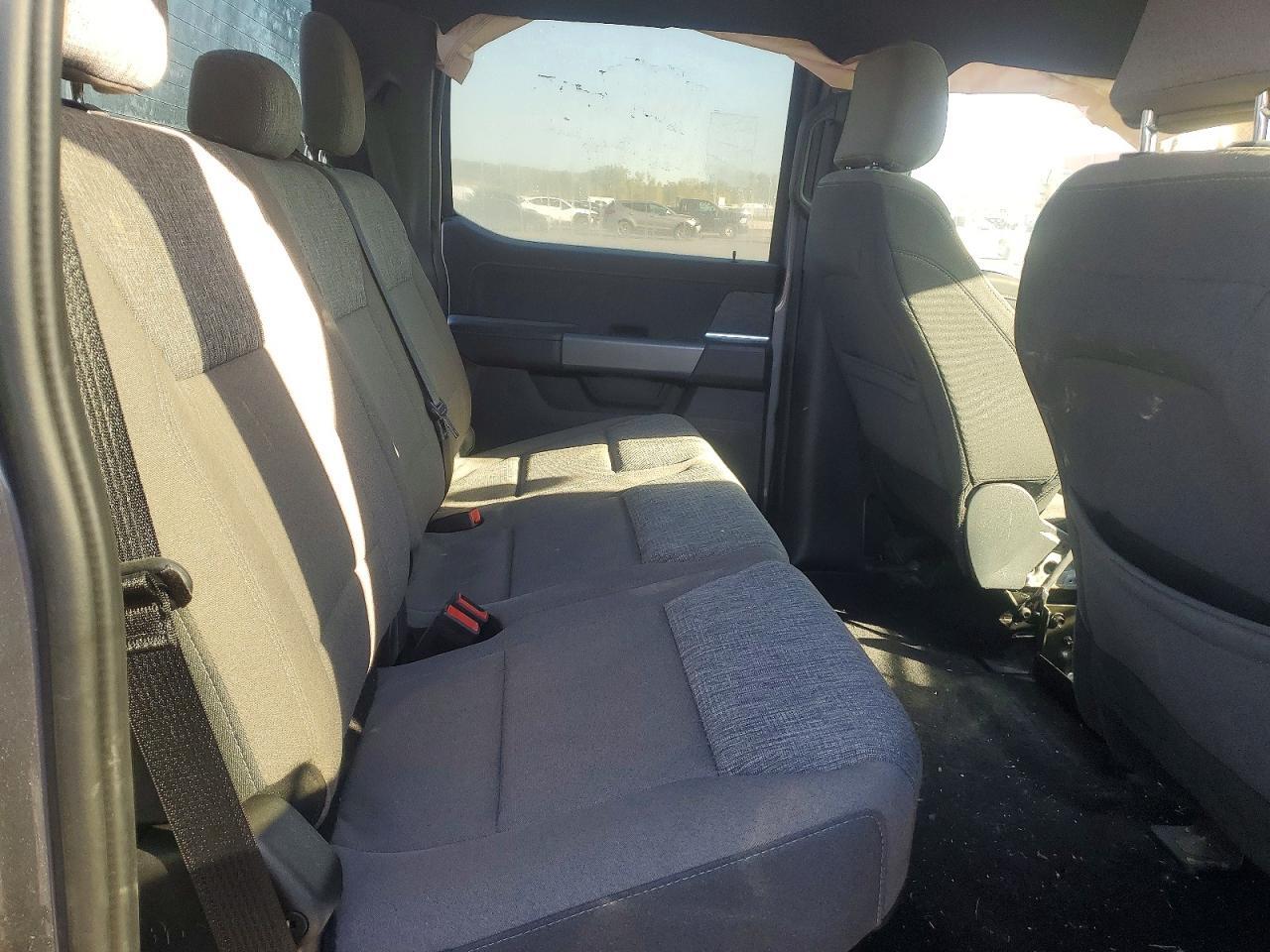 2024 FORD F150 XLT — Фото 10 из 13