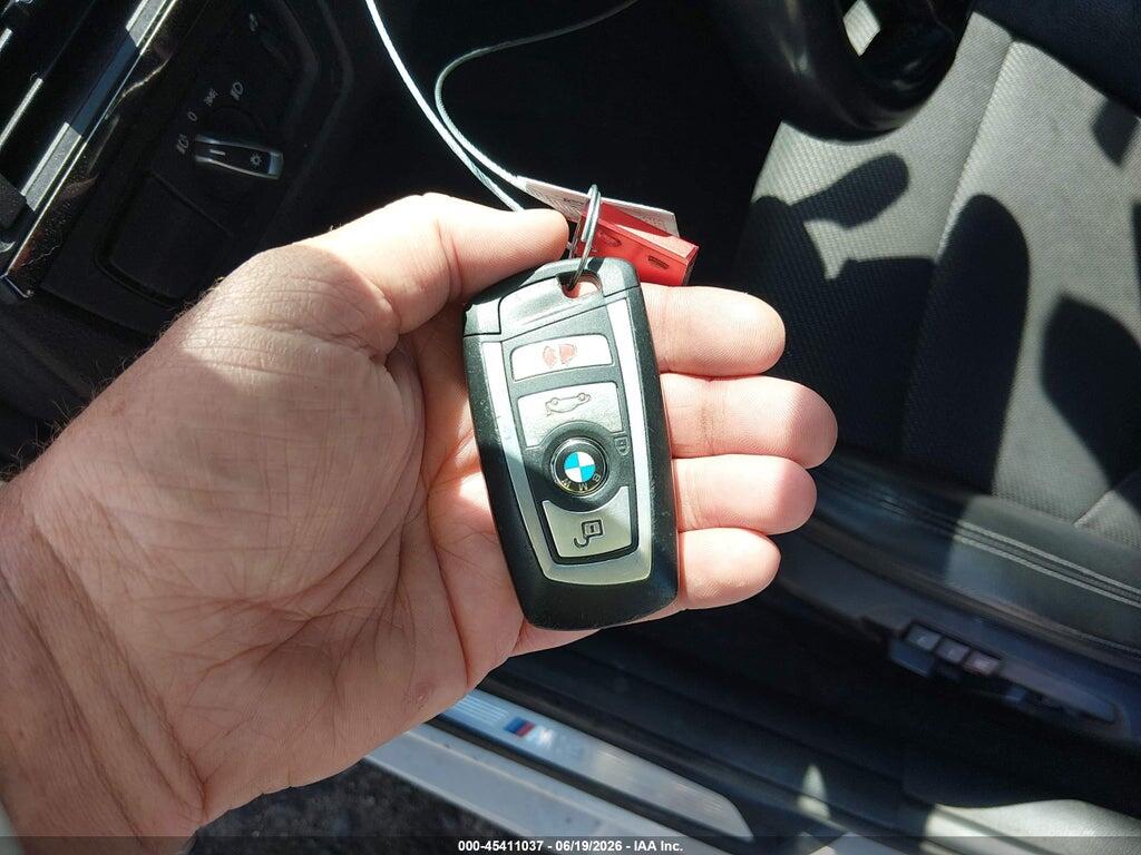 WBS3C9C53FP804690 2015 BMW M3 photo no. 11