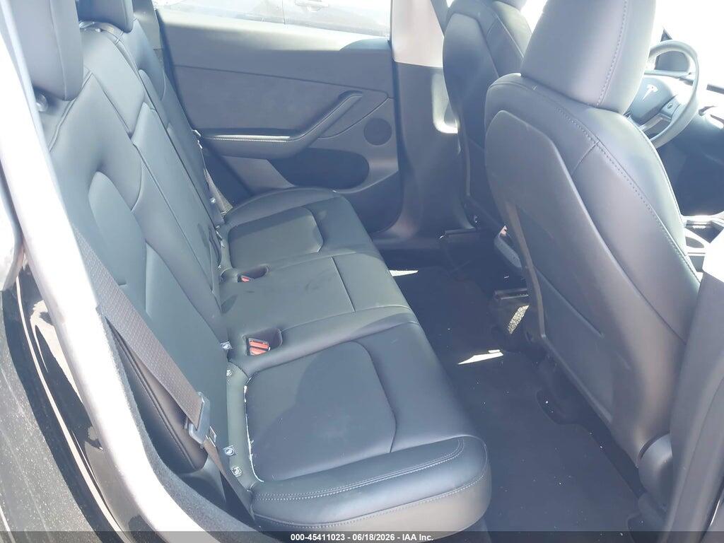 7SAYGDED0RF207216 2024 TESLA MODEL Y photo no. 8