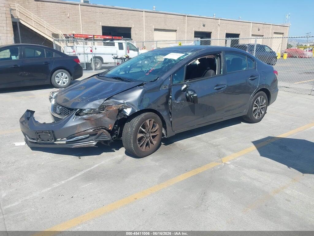 19XFB2F83DE229492 2013 HONDA CIVIC photo no. 2