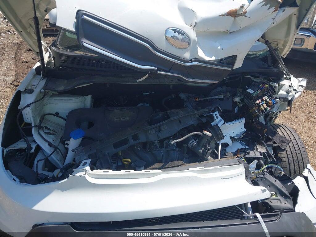 KNDJN2A2XK7912002 2019 KIA SOUL photo no. 10