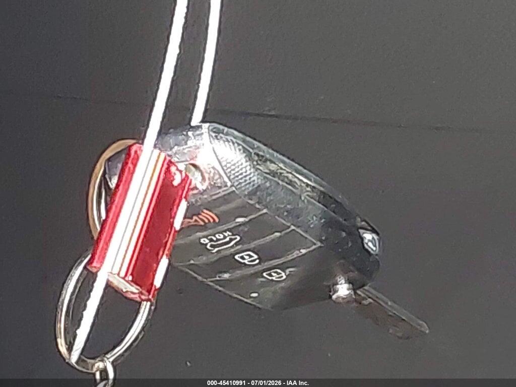 KNDJN2A2XK7912002 2019 KIA SOUL photo no. 11