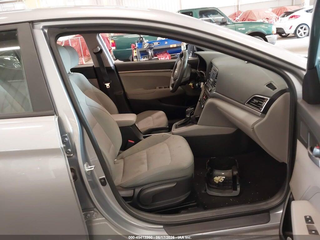 5NPD74LF8HH074978 2017 HYUNDAI ELANTRA photo no. 5