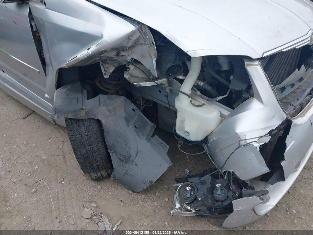 2A4RR5D15AR221771 2010 CHRYSLER TOWN & COUNTRY photo no. 6