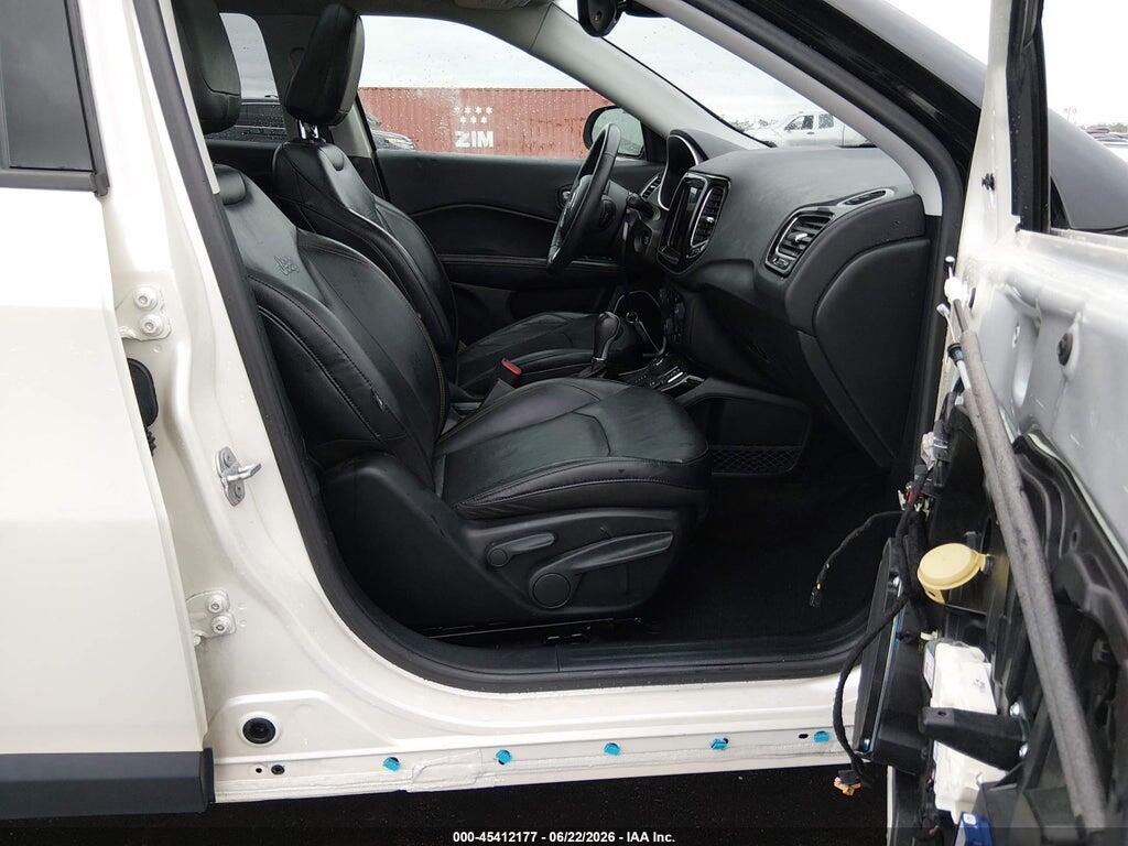 3C4NJDCB9HT665839 2017 JEEP NEW COMPASS photo no. 5