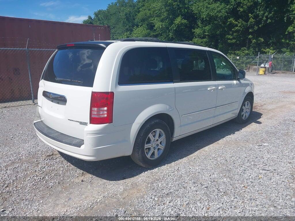 2A4RR5D12AR463501 2010 CHRYSLER TOWN & COUNTRY photo no. 4