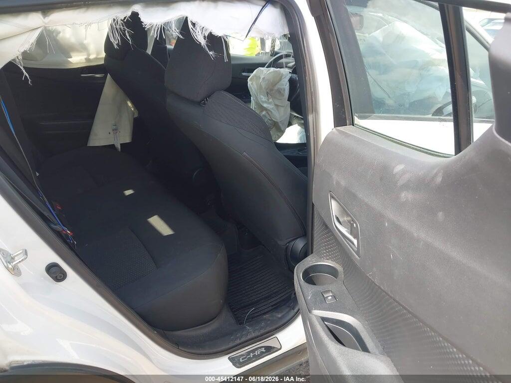 NMTKH3BXXKR068219 2019 TOYOTA C-HR photo no. 8