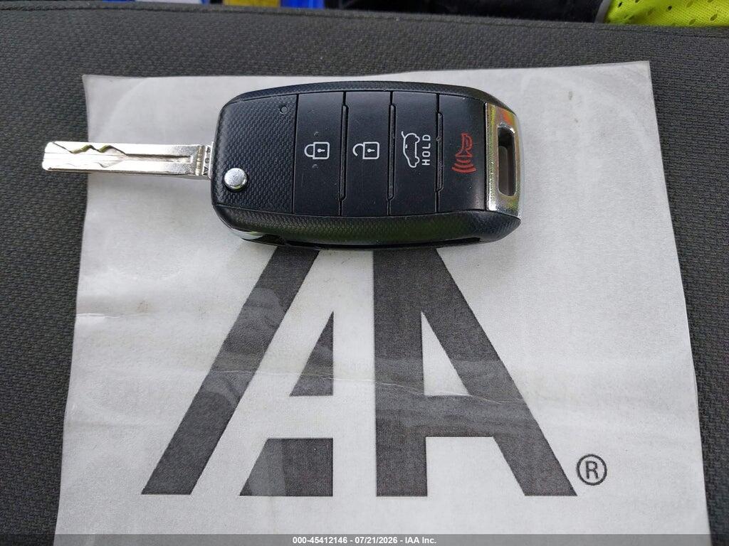 KNDJP3A59F7153715 2015 KIA SOUL photo no. 11
