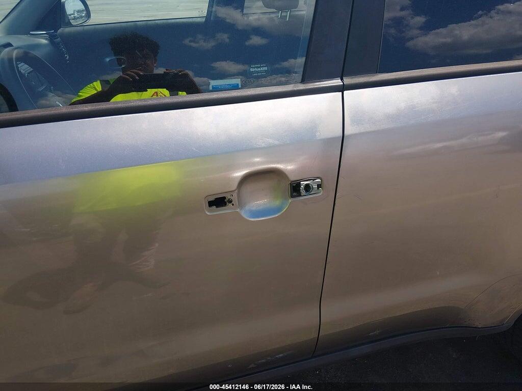 KNDJP3A59F7153715 2015 KIA SOUL photo no. 6