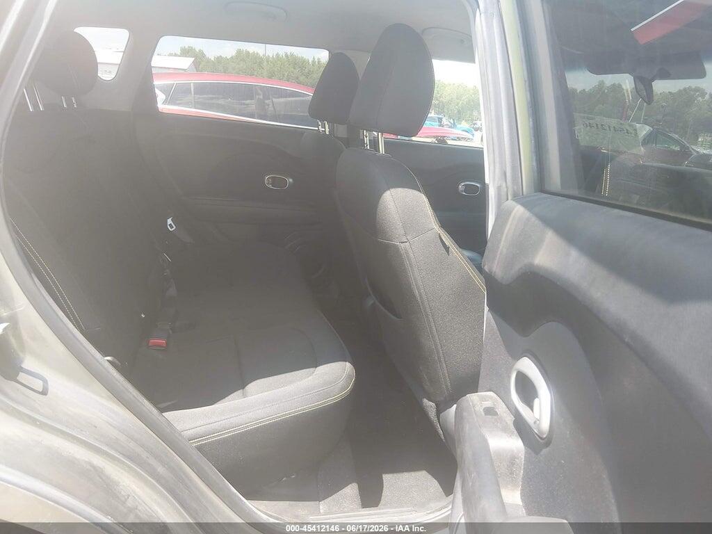 KNDJP3A59F7153715 2015 KIA SOUL photo no. 8