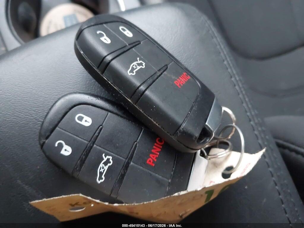 1C3CCCAB1GN129498 2016 CHRYSLER 200 photo no. 11