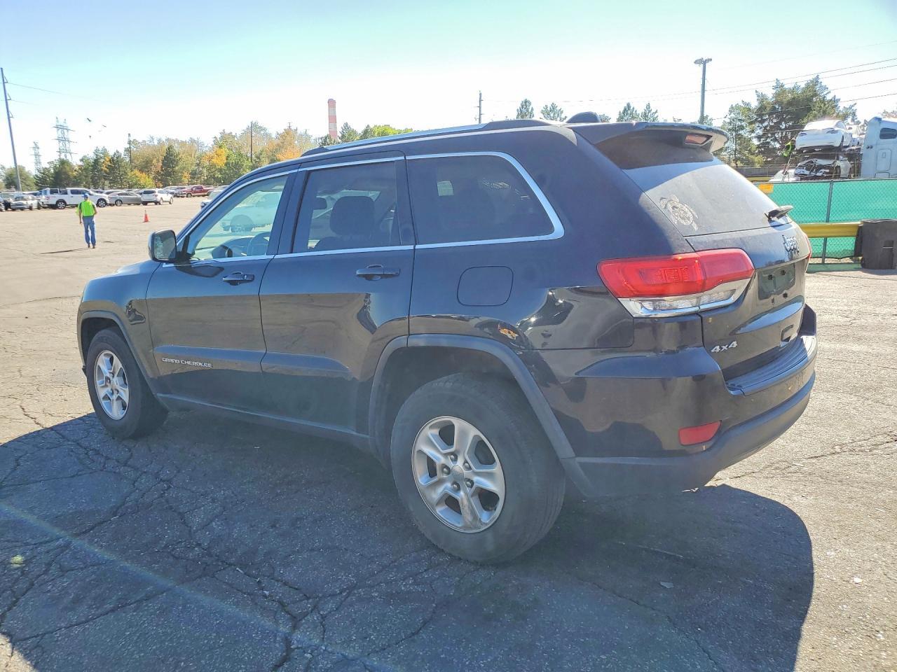 2014 JEEP GRAND CHEROKEE LAREDO — Фото 2 из 12