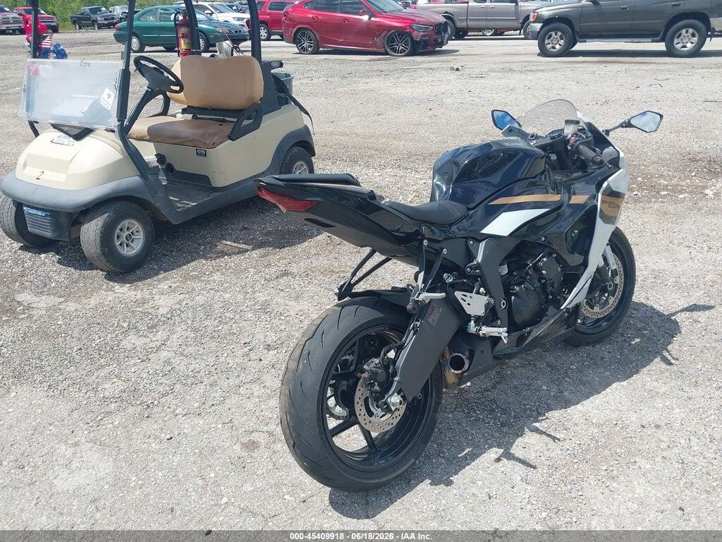 JKBZXJJ11TA047929 2026 KAWASAKI ZX636 photo no. 4