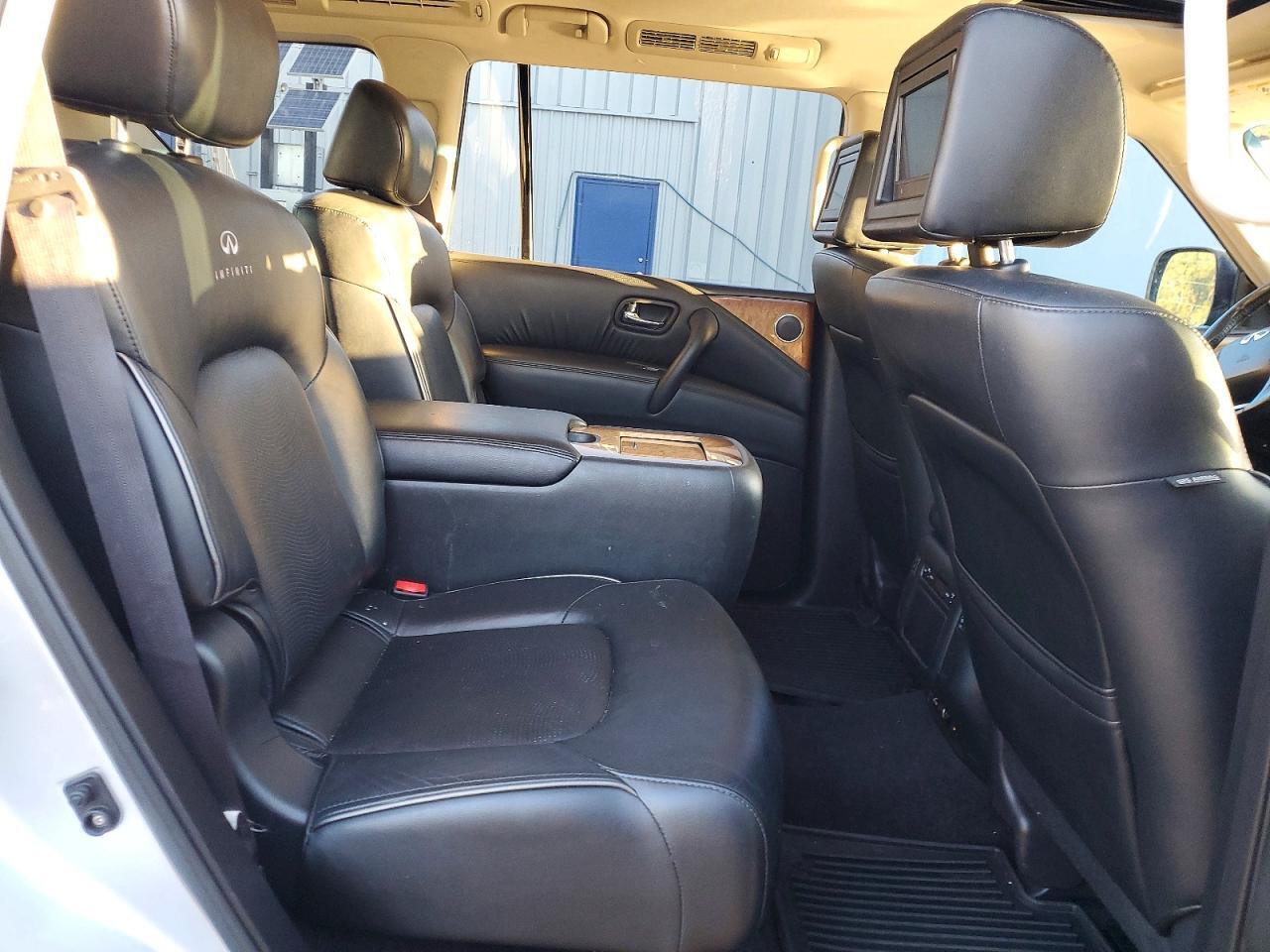 2013 INFINITI QX56 BASE — Фото 11 из 13