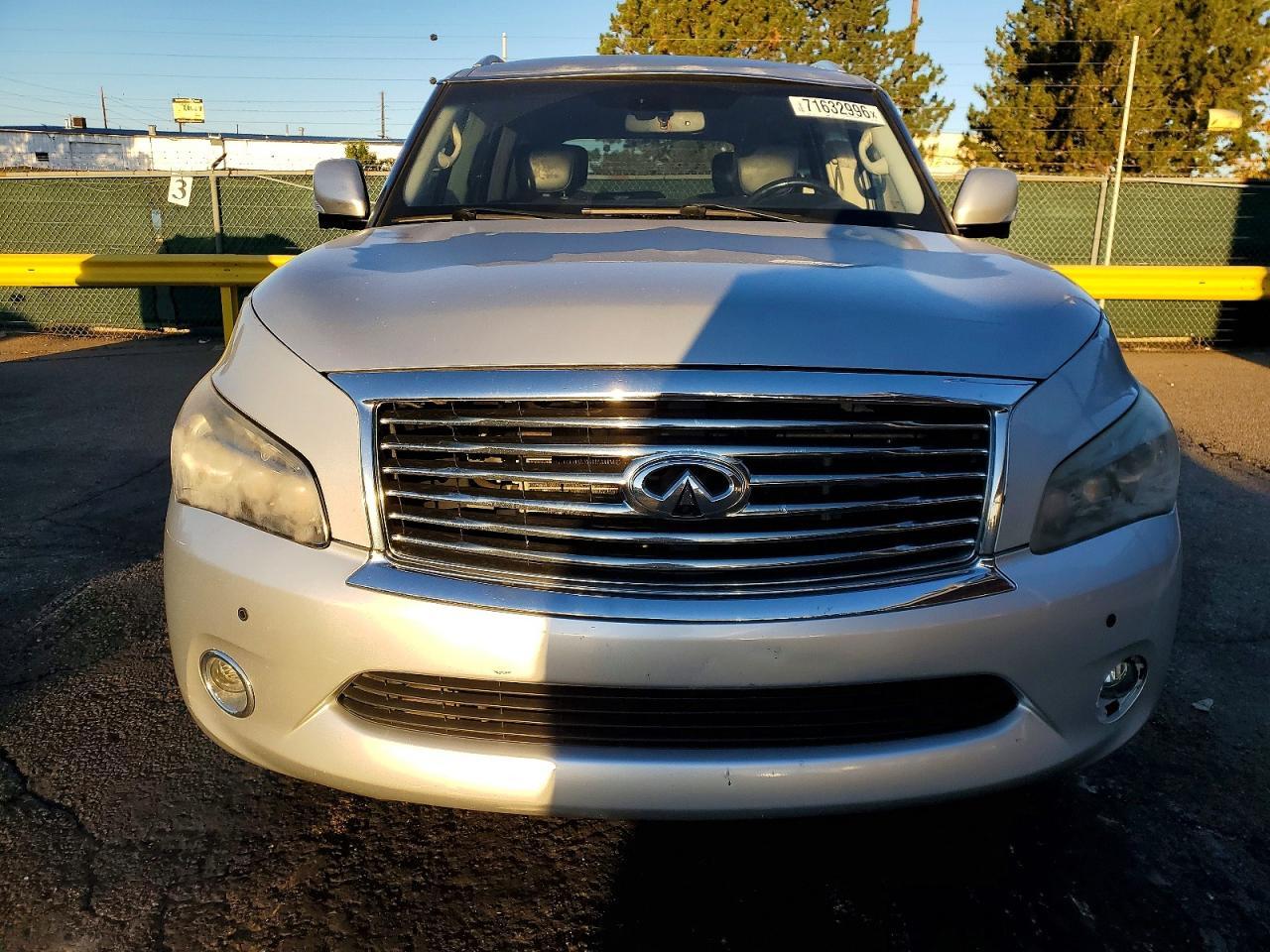 2013 INFINITI QX56 BASE — Фото 5 из 13
