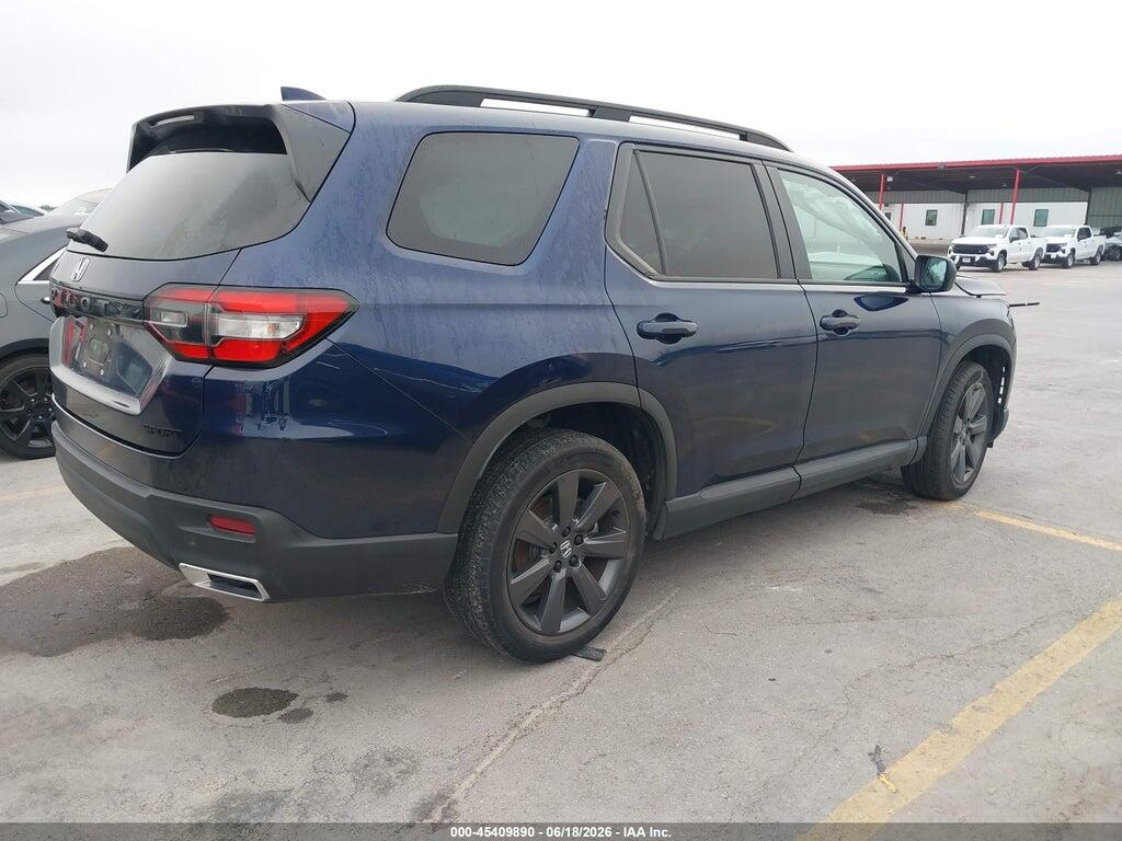 5FNYG2H34PB012818 2023 HONDA PILOT photo no. 4