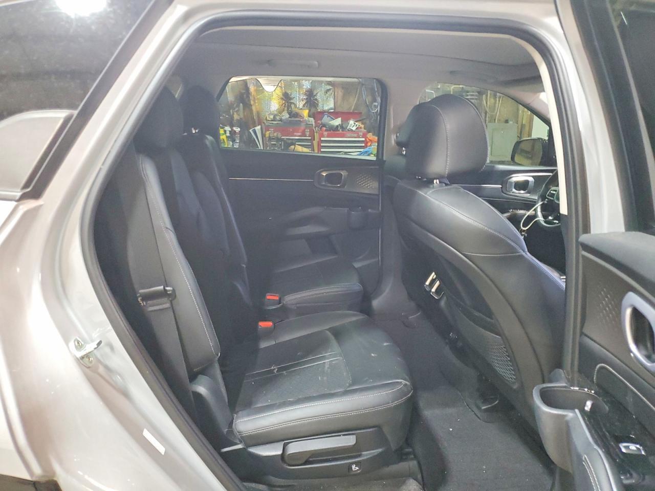 2022 KIA SORENTO SX — Фото 11 из 14