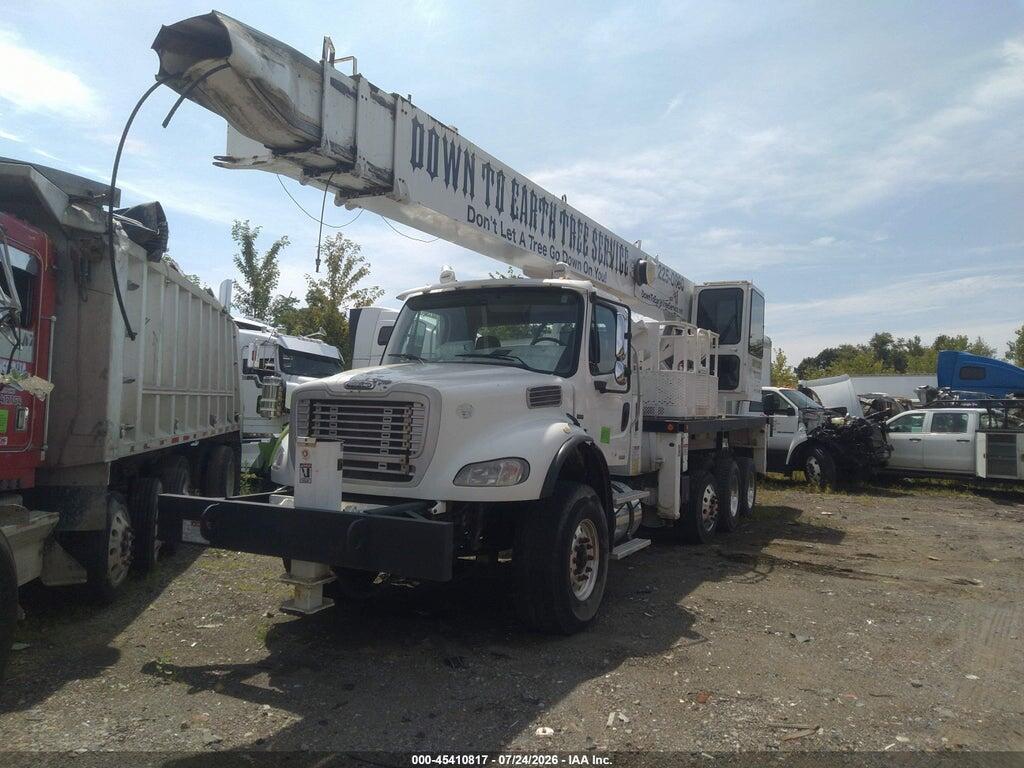 1FVHC7CVXBDAW0378 2011 FREIGHTLINER M2 photo no. 1