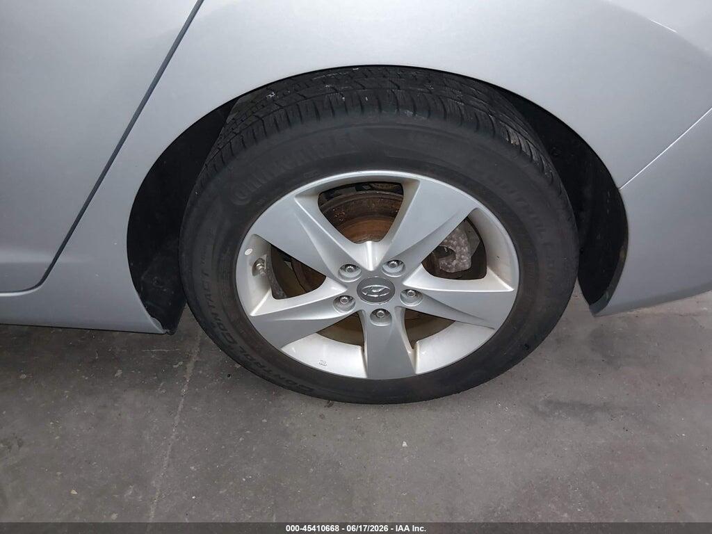5NPDH4AE1DH320125 2013 HYUNDAI ELANTRA photo no. 12