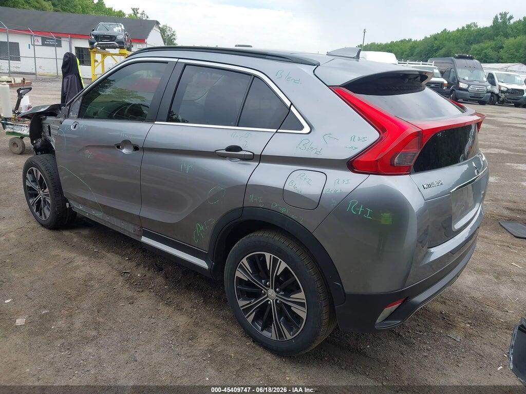 JA4AT5AA4JZ069393 2018 MITSUBISHI ECLIPSE CROSS photo no. 3