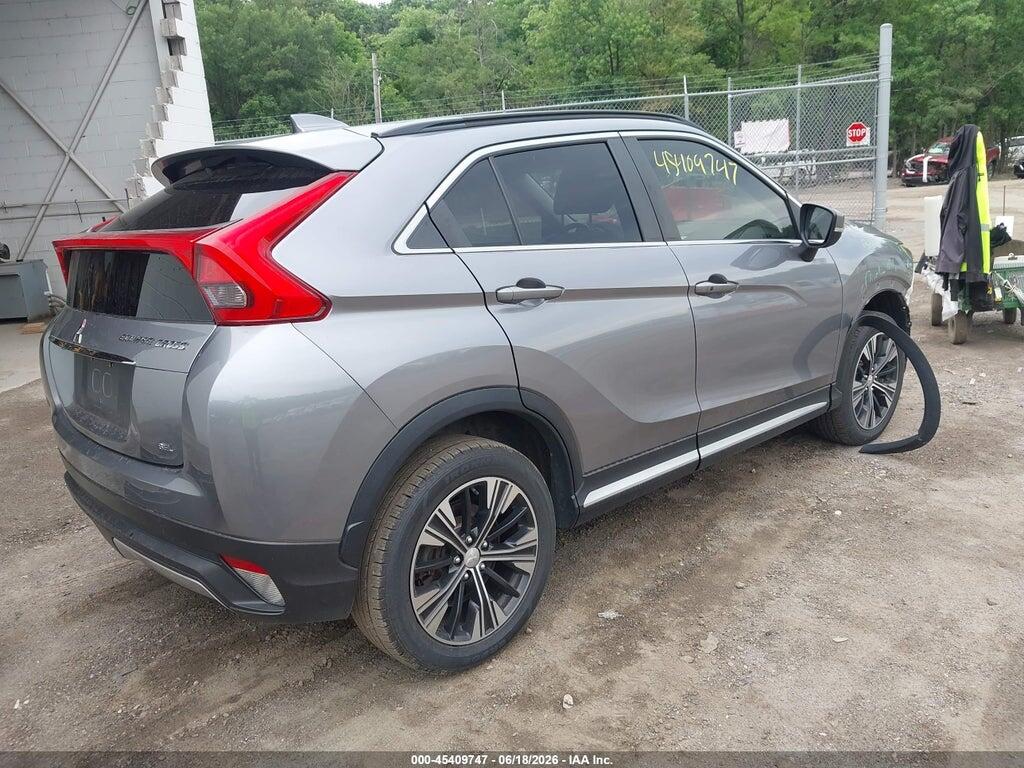 JA4AT5AA4JZ069393 2018 MITSUBISHI ECLIPSE CROSS photo no. 4