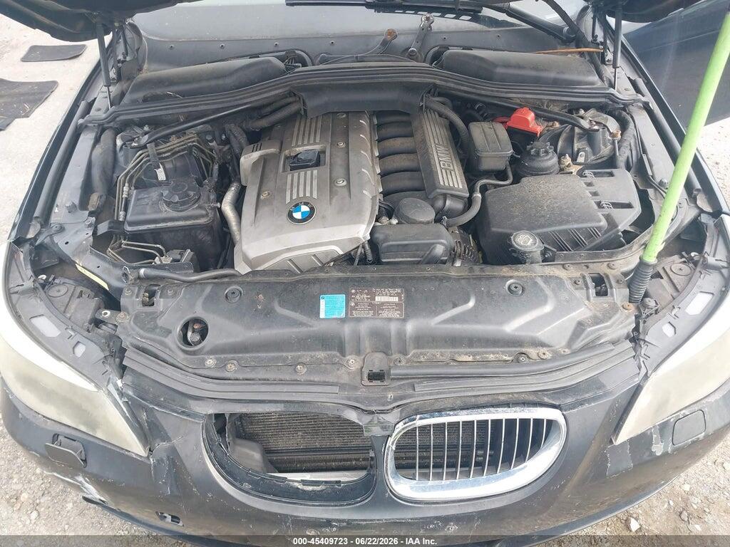 WBANF33557CS40650 2007 BMW 525XI photo no. 10