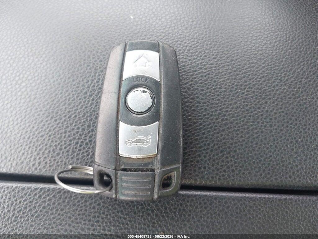 WBANF33557CS40650 2007 BMW 525XI photo no. 11