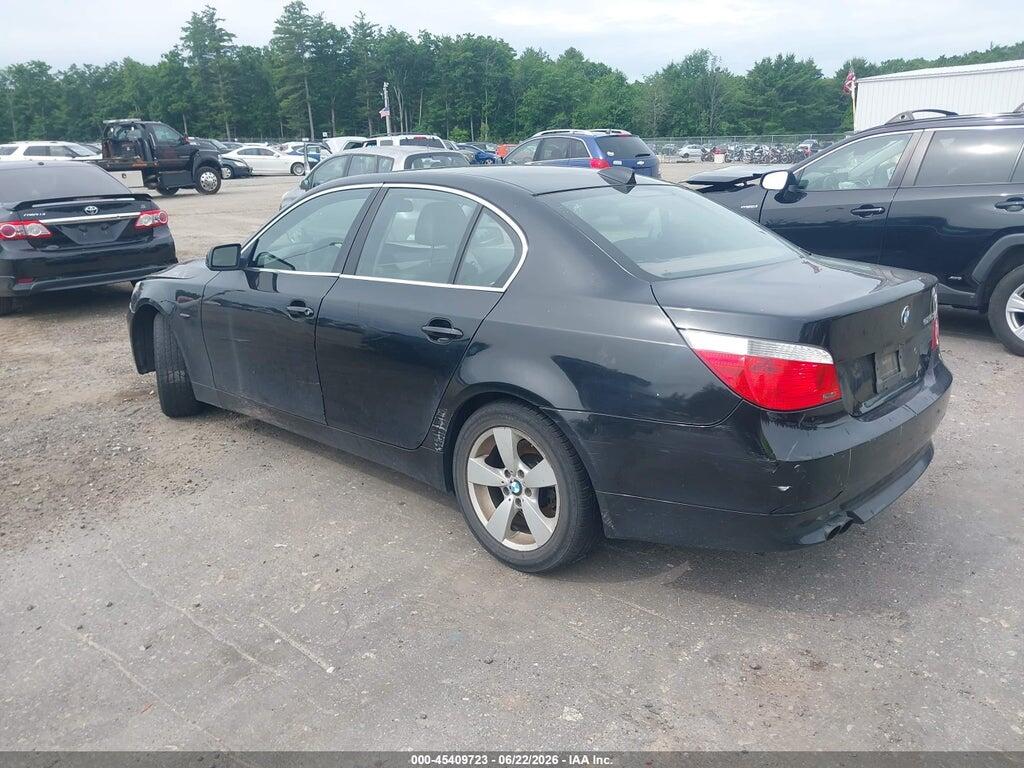 WBANF33557CS40650 2007 BMW 525XI photo no. 3