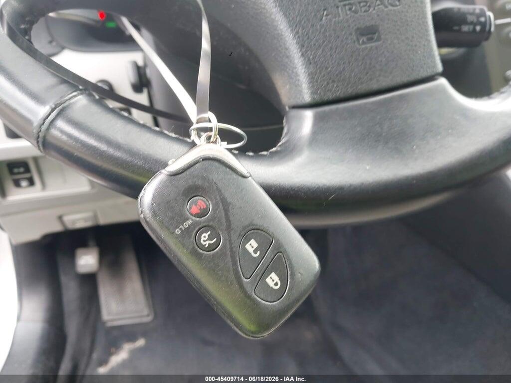 JTHBE262465003797 2006 LEXUS IS 350 photo no. 11