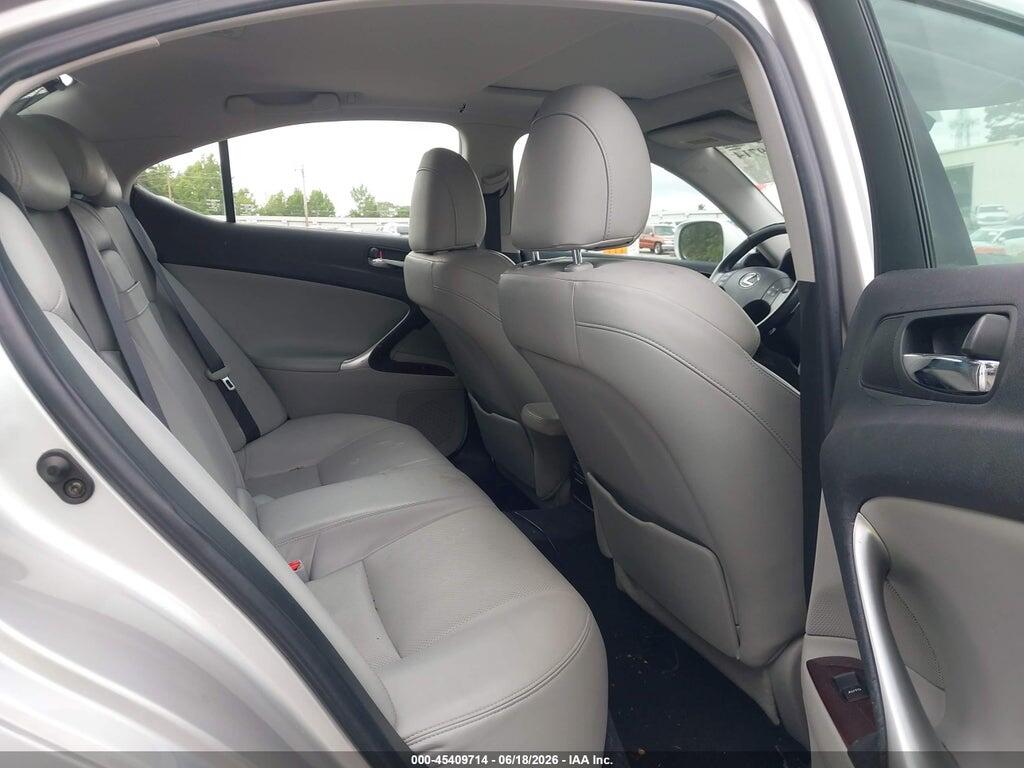 JTHBE262465003797 2006 LEXUS IS 350 photo no. 8
