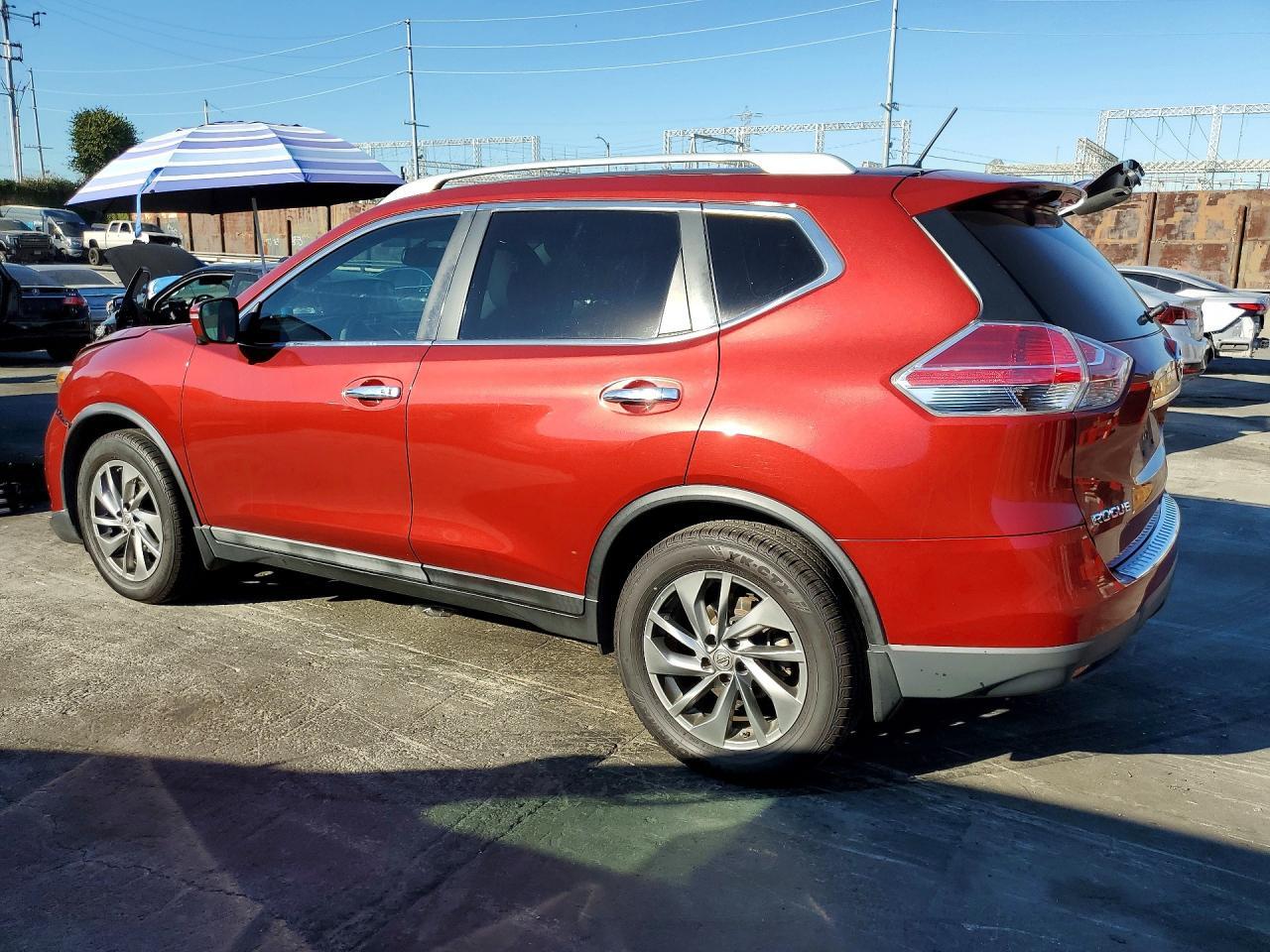 2015 NISSAN ROGUE SL — Фото 2 из 13