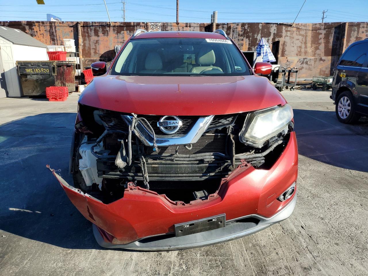 2015 NISSAN ROGUE SL — Фото 5 из 13