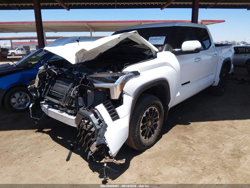 5TFLA5DB0TX359072 2026 TOYOTA TUNDRA photo no. 2
