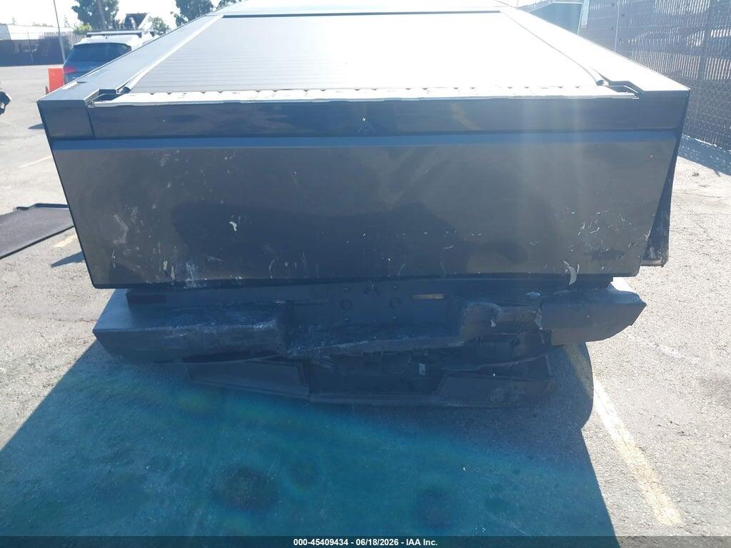 7G2CEHEE6RA020683 2024 TESLA CYBERTRUCK photo no. 6