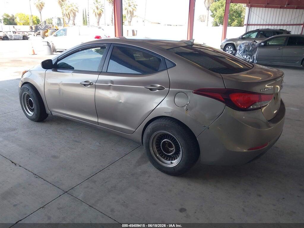 5NPDH4AEXFH574029 2015 HYUNDAI ELANTRA photo no. 3