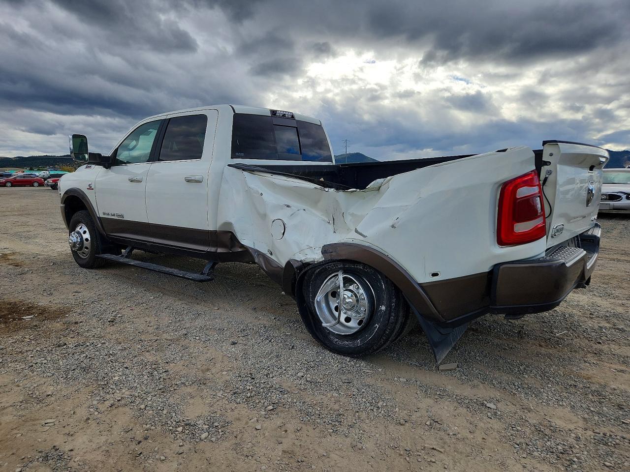 2020 RAM 3500 LONGHORN — Фото 2 из 12