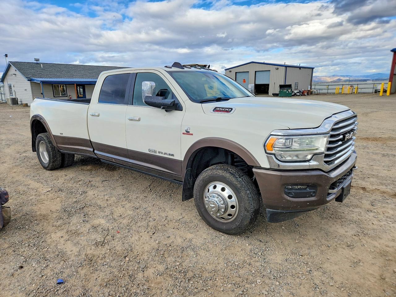 2020 RAM 3500 LONGHORN — Фото 4 из 12