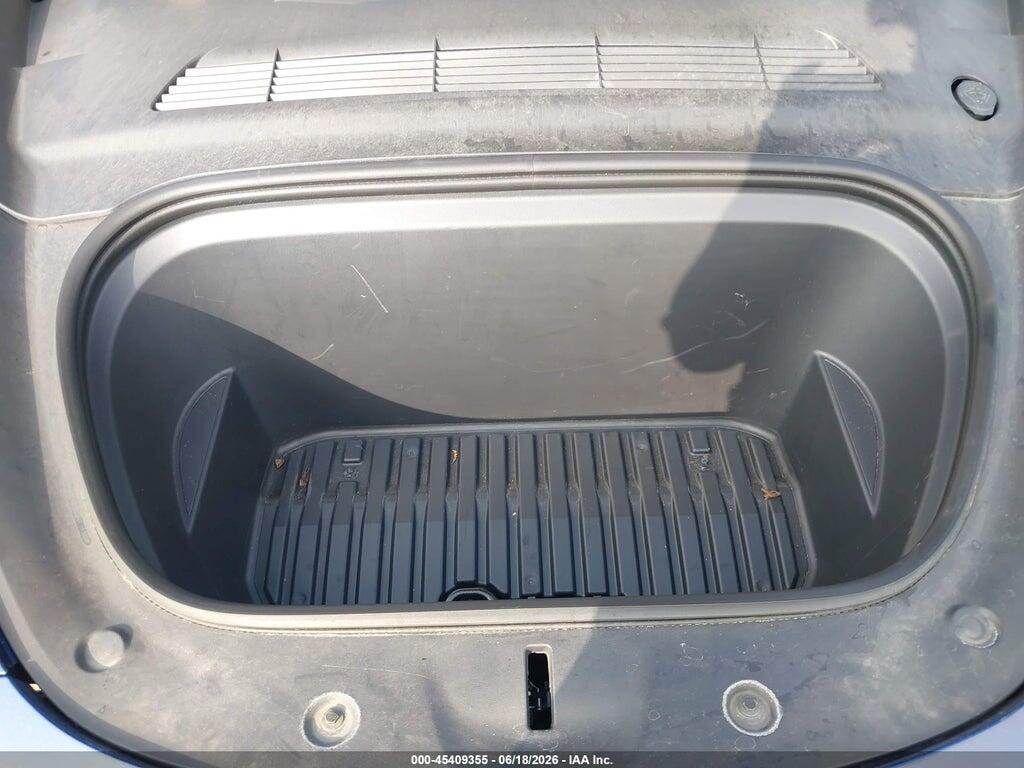 7SAYGDEE6PF604595 2023 TESLA MODEL Y photo no. 10