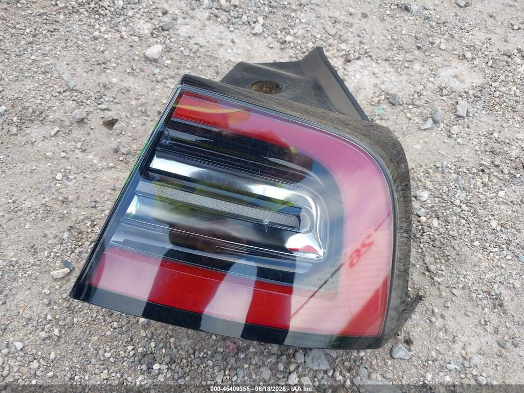 7SAYGDEE6PF604595 2023 TESLA MODEL Y photo no. 12