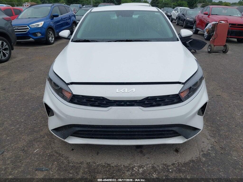 3KPF24AD3RE771389 2024 KIA FORTE photo no. 12