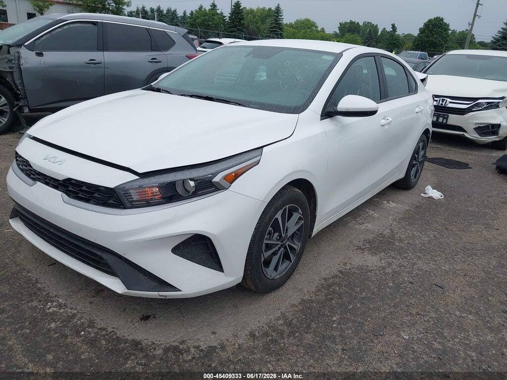 3KPF24AD3RE771389 2024 KIA FORTE photo no. 2