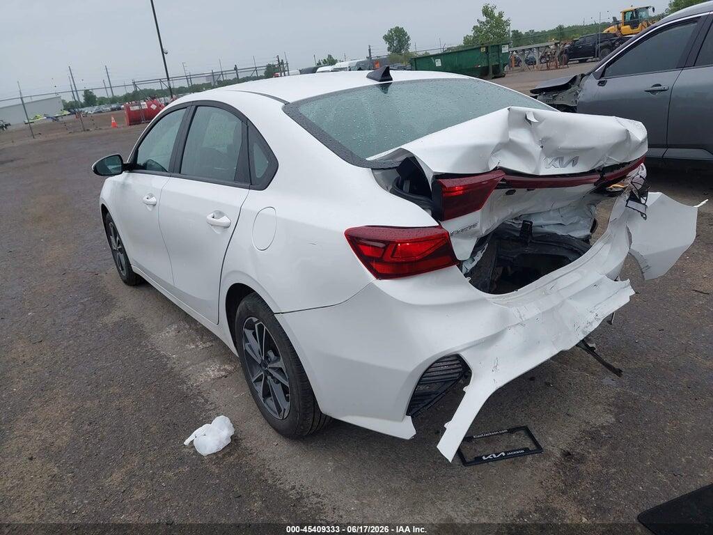 3KPF24AD3RE771389 2024 KIA FORTE photo no. 3