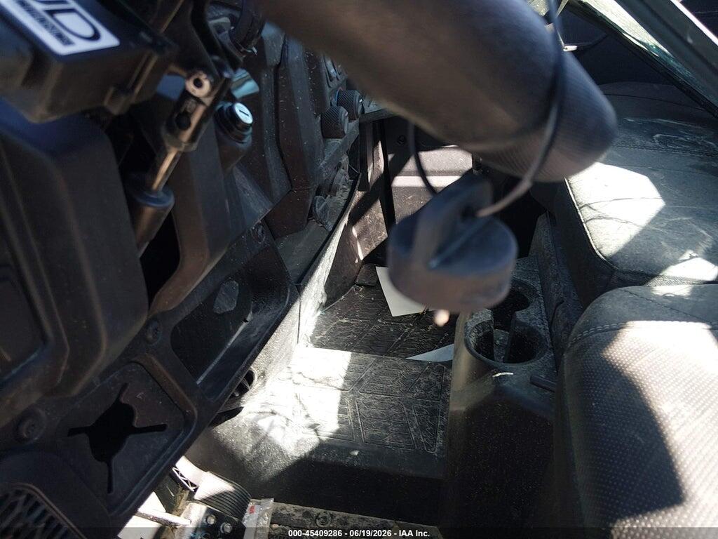 4XARRY991S8771849 2025 POLARIS RANGER photo no. 11