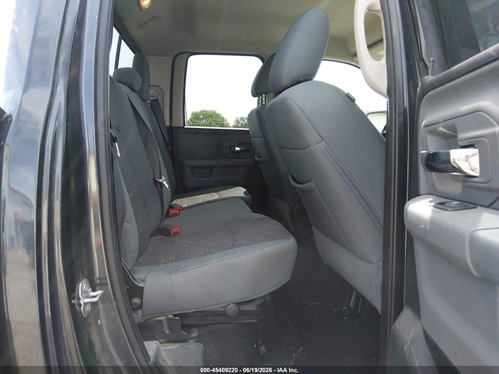 1C6RR7GT1JS120540 2018 RAM 1500 photo no. 8