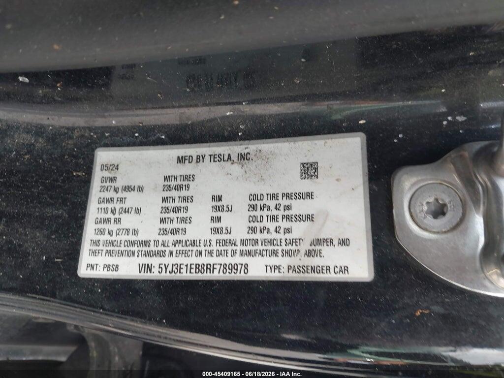 5YJ3E1EB8RF789978 2024 TESLA MODEL 3 photo no. 9