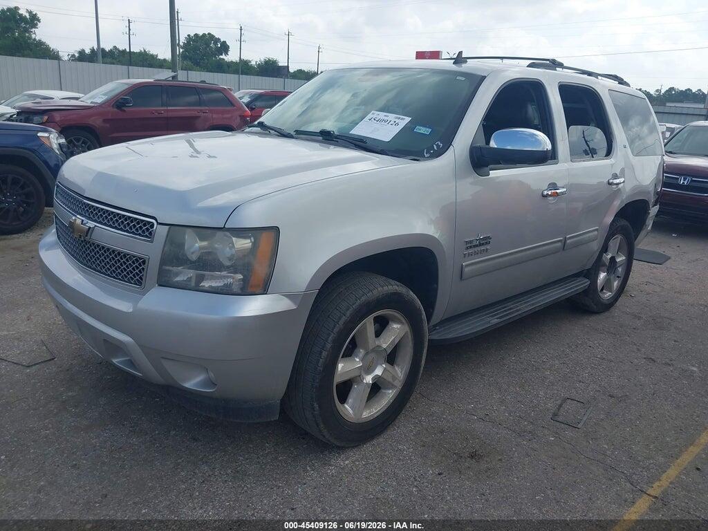 1GNUCBE04AR127058 2010 CHEVROLET TAHOE photo no. 2
