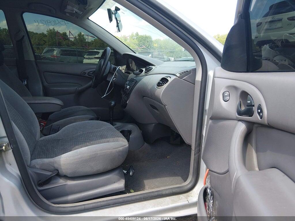 1FAFP34P53W158548 2003 FORD FOCUS photo no. 5