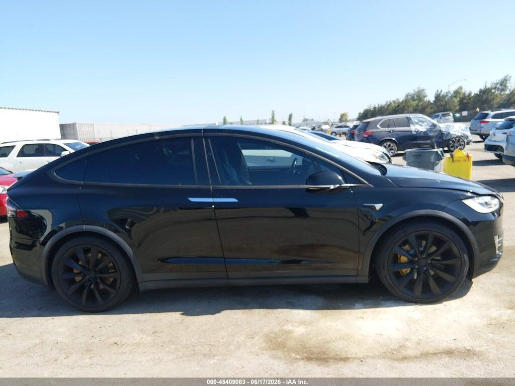 5YJXCBE25KF147270 2019 TESLA MODEL X photo no. 12