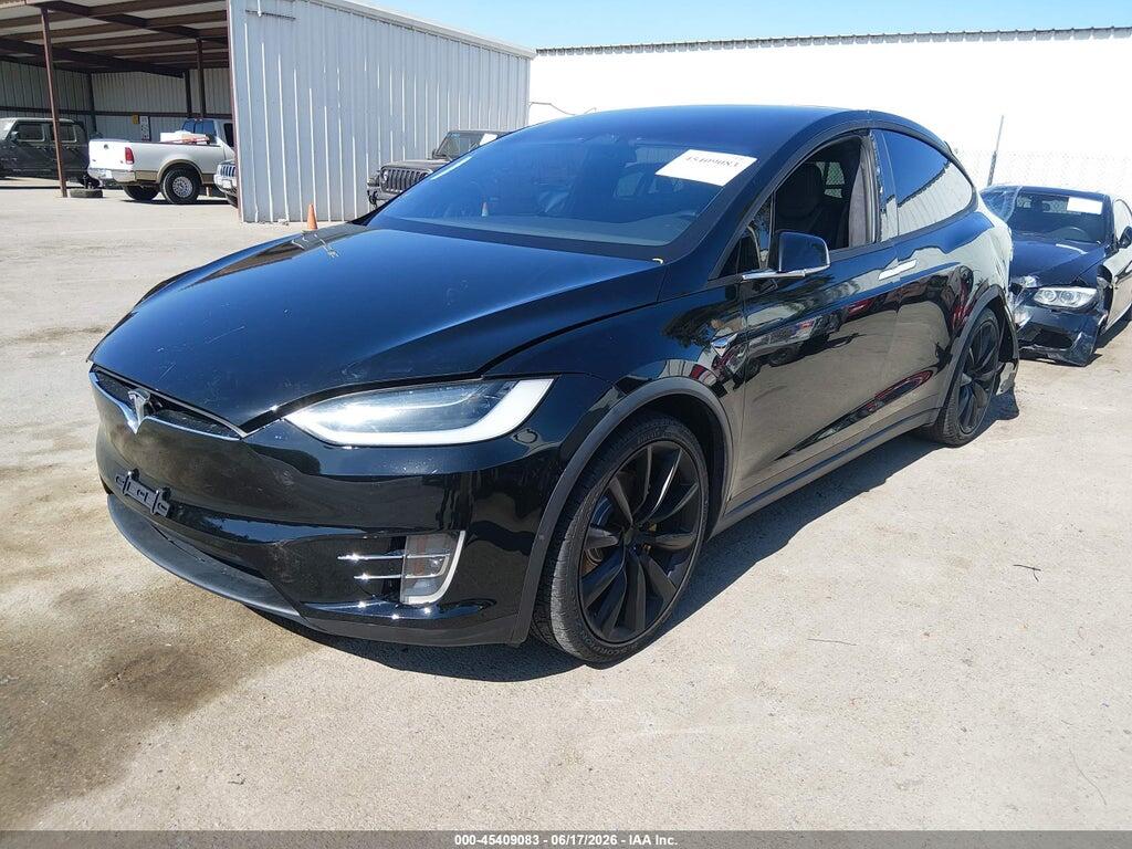 5YJXCBE25KF147270 2019 TESLA MODEL X photo no. 2